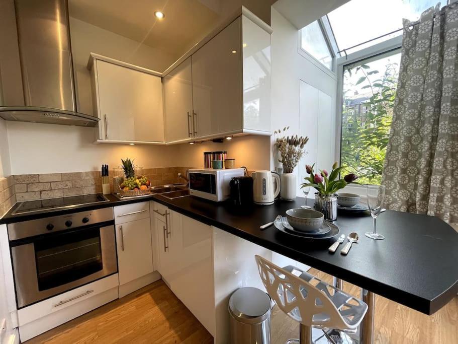 Cute&Cozy Studio Apt In Barons Court Londyn Zewnętrze zdjęcie
