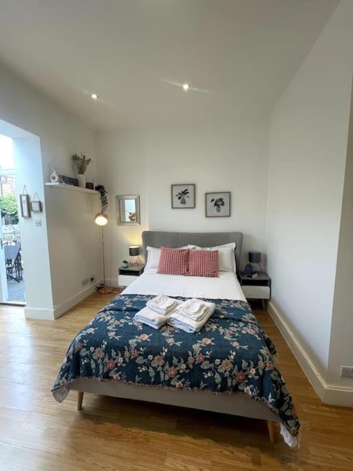 Cute&Cozy Studio Apt In Barons Court Londyn Zewnętrze zdjęcie